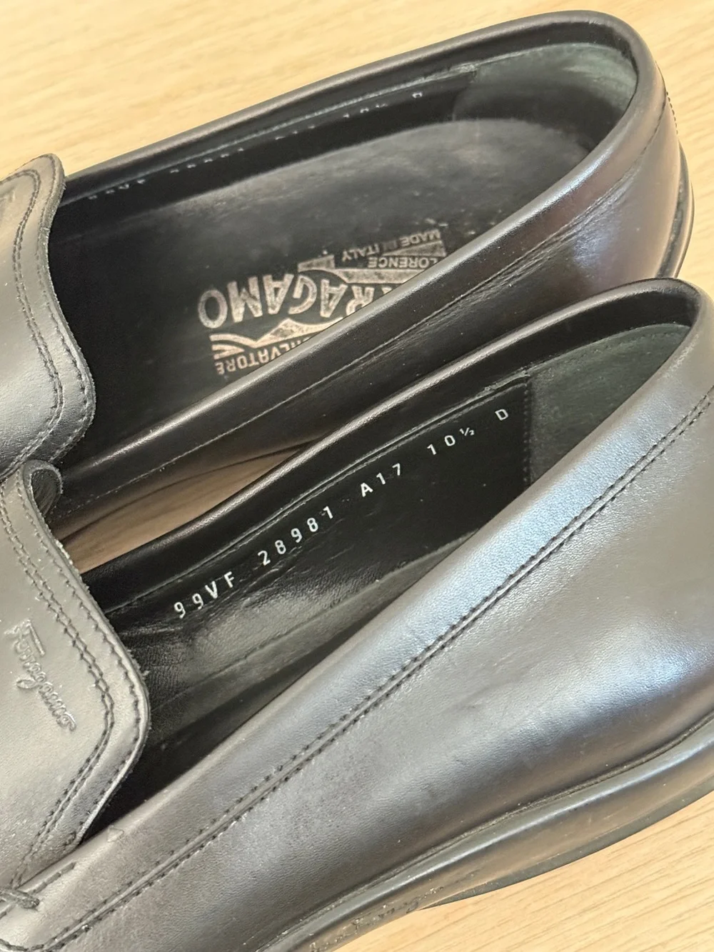 Salvatore Ferragamo Black Leather Slip-On Loafers Men’s size 10.5